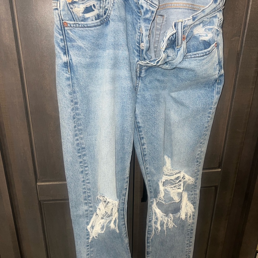 AE77 Premium Straight Crop Jean